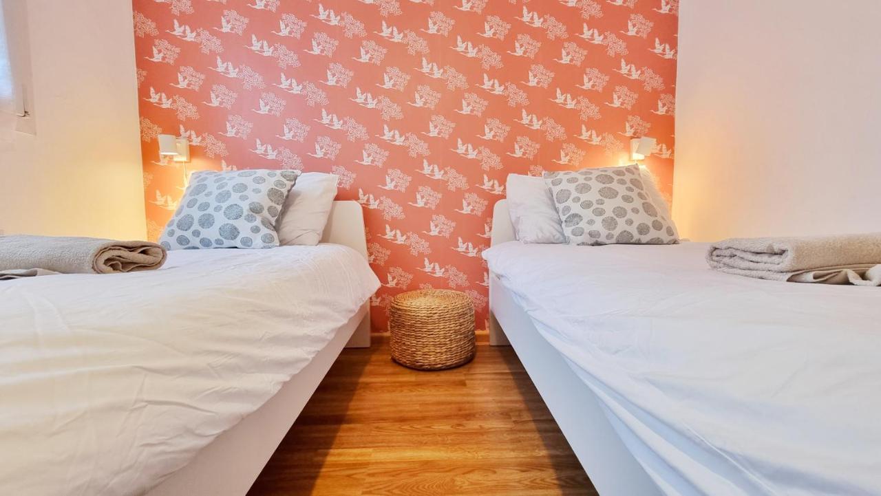 Chez Margot & Fawaz - Parking - 3 Chambres - Jardin - Relax Bnb コルマール エクステリア 写真